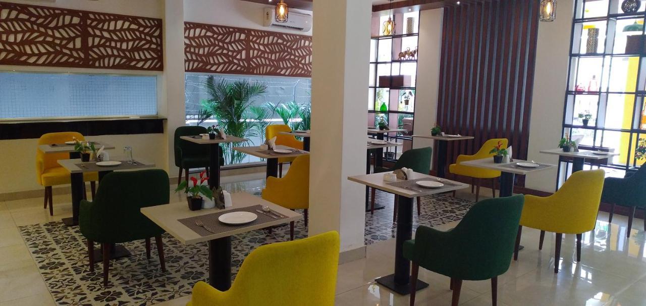 Regenta Inn Indiranagar Bangalore Bagian luar foto