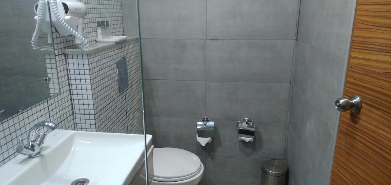 Regenta Inn Indiranagar Bangalore Bagian luar foto